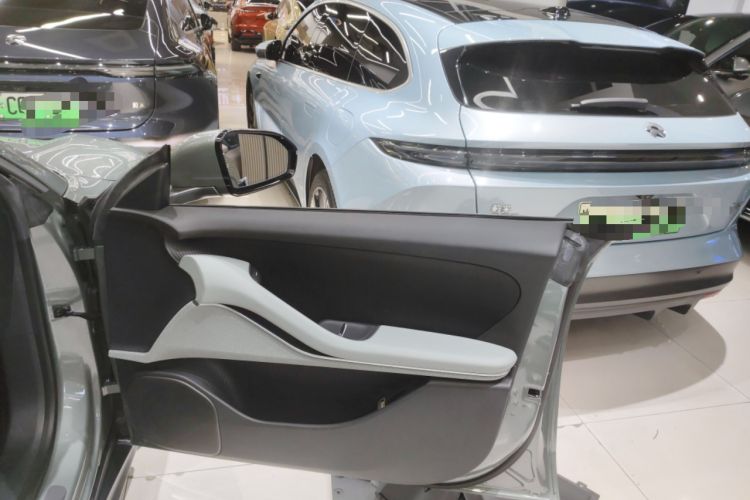 Used Nio ET5 2022 75 kWh Interior 5