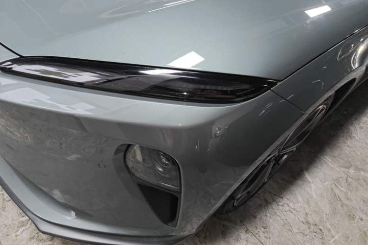 Used Nio ET5 2022 75 kWh Left Front Headlight