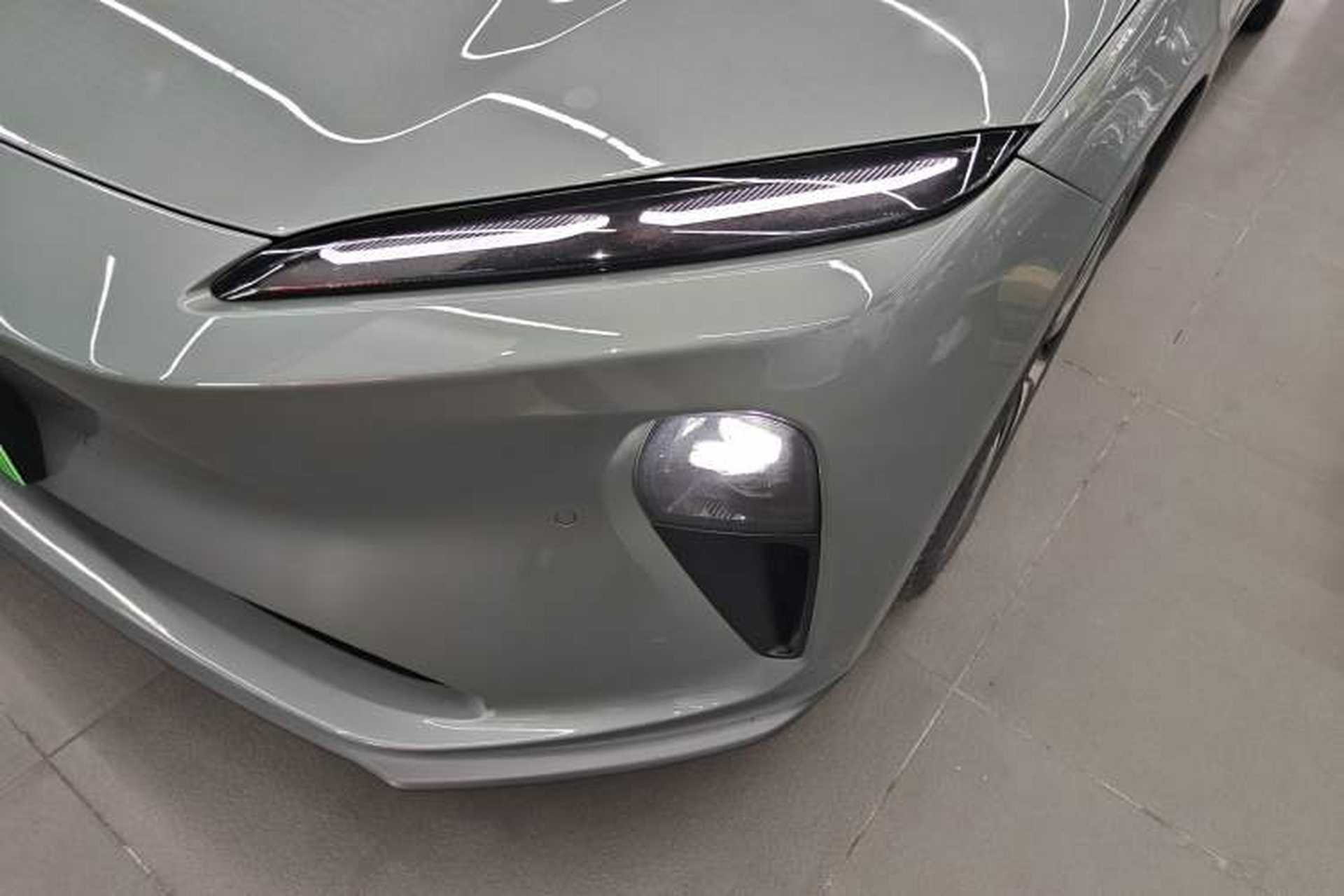 Used Nio ET5 2022 75 kWh Left Front Headlight