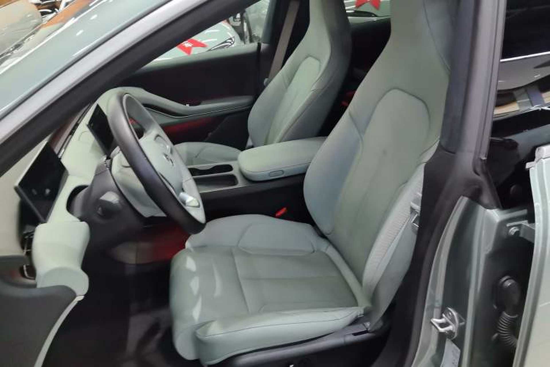 Used Nio ET5 2022 75 kWh Left Front Seat