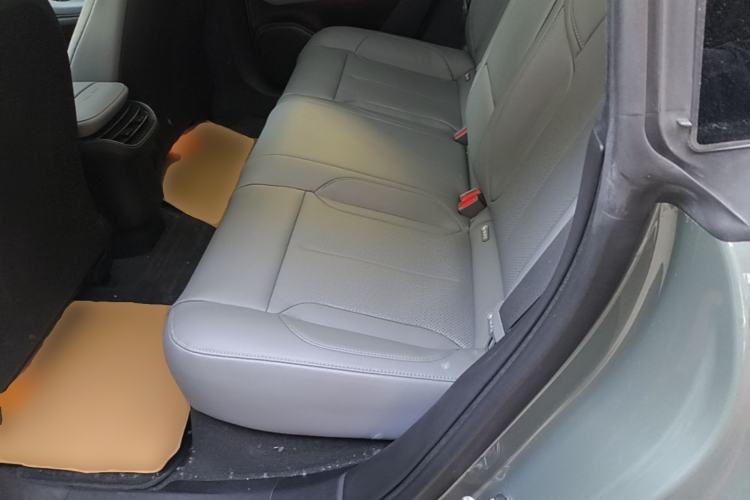 Used Nio ET5 2022 75 kWh Left Rear Seat