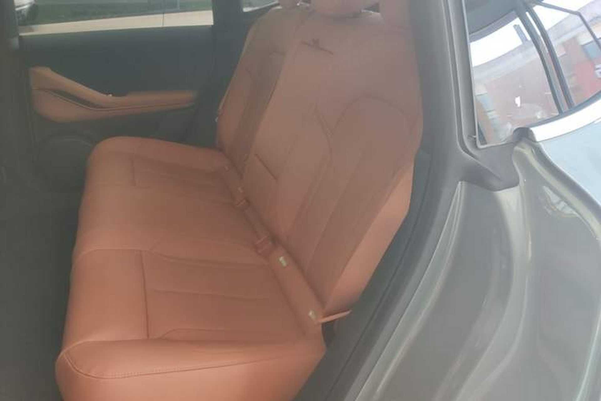 Used Nio ET5 2022 75 kWh Left Rear Seat