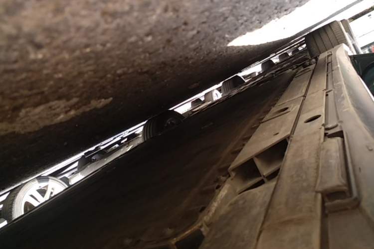 Used Nio ET5 2022 75 kWh Left Side Sill