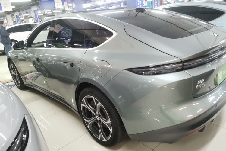 Used Nio ET5 2022 75 kWh Left Side