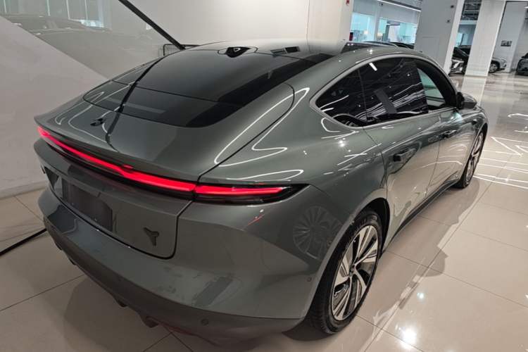 Used Nio ET5 2022 75 kWh Rear Right 45 Deg