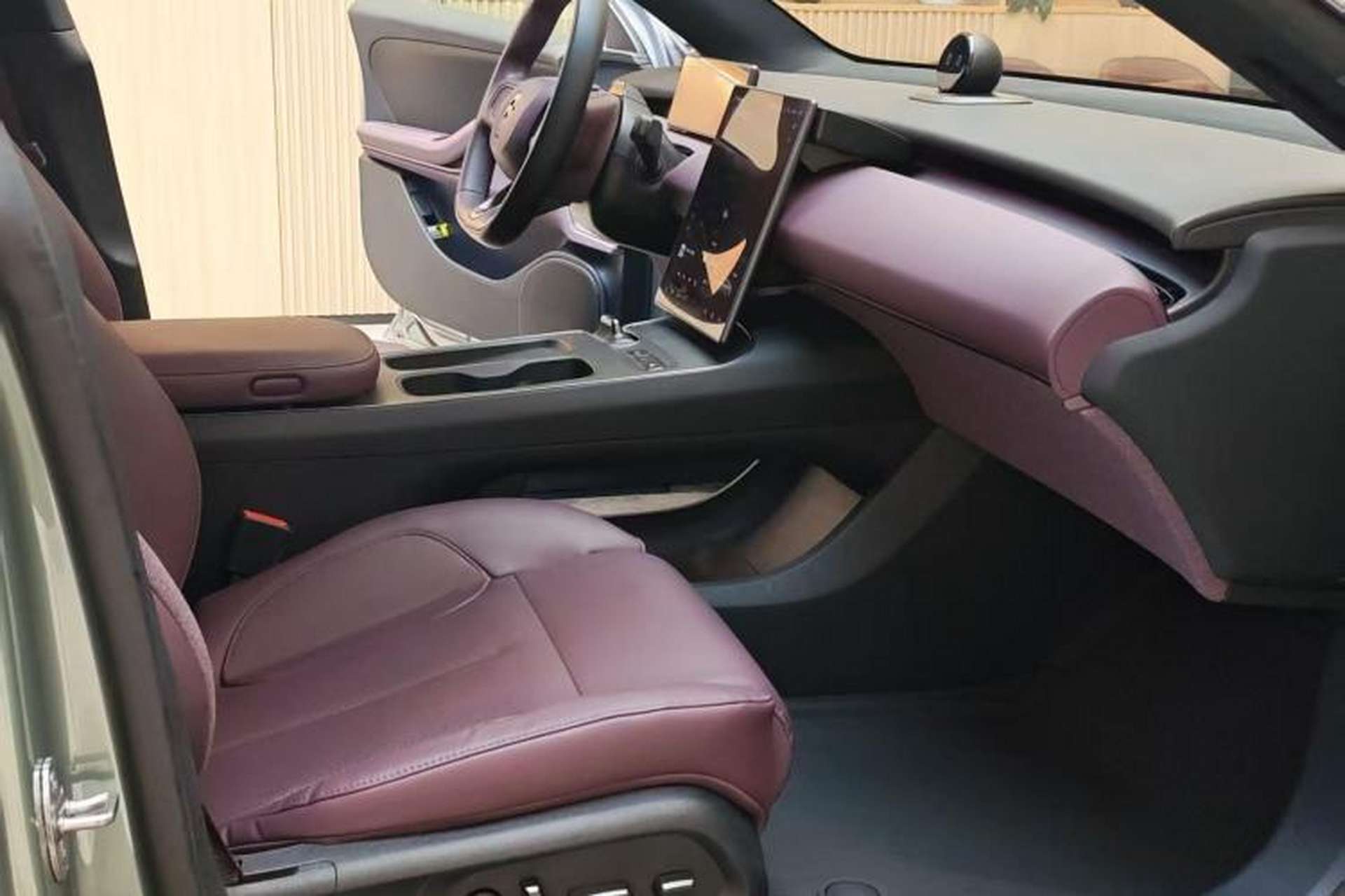 Used Nio ET5 2022 75 kWh Right Front Seat