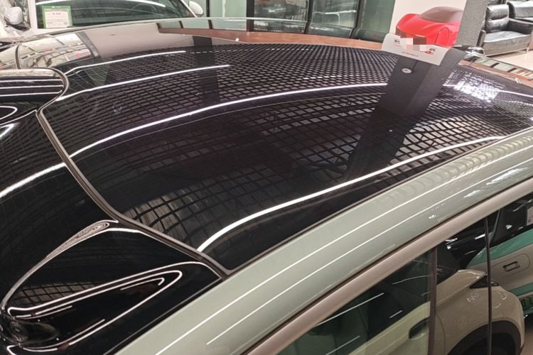 Used Nio ET5 2022 75 kWh Roof