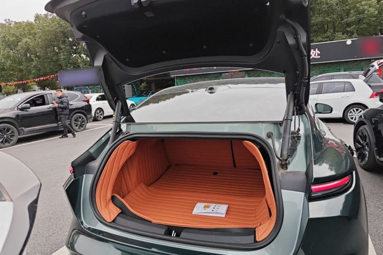 Used Nio ET5 2022 75 kWh Trunk