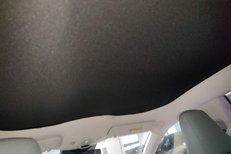 Used Nio ET5 2022 75 kWh Headliner