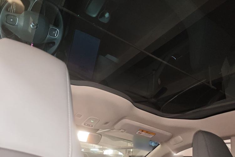 Used Nio ET5 2022 75 kWh Headliner
