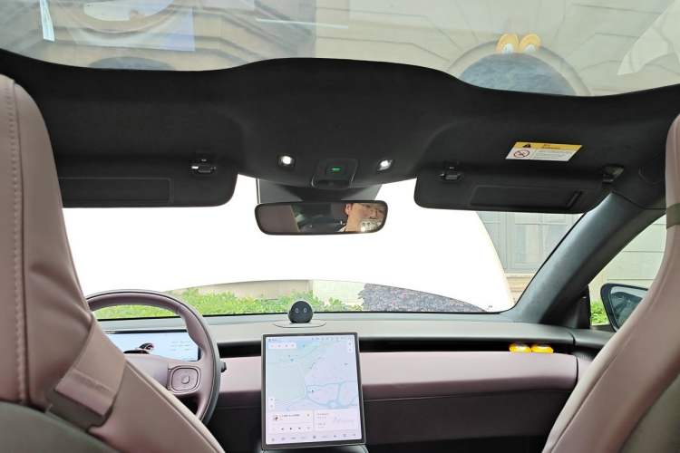 Used Nio ET5 2022 75 kWh Headliner