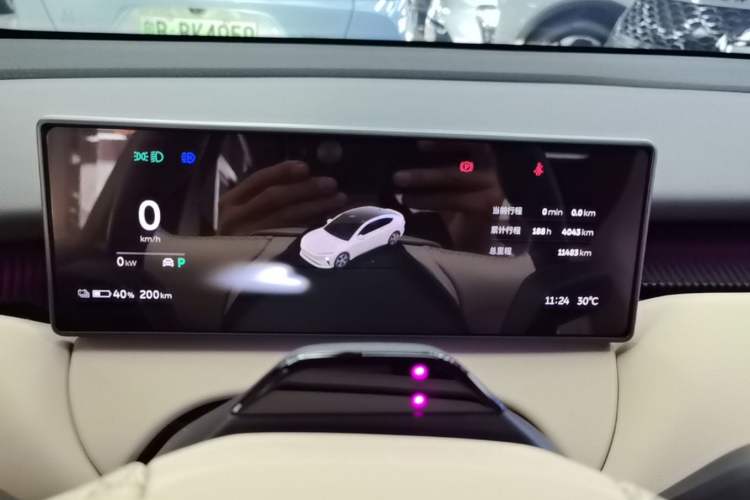 Used Nio ET5 2022 75 kWh Instrument Cluster