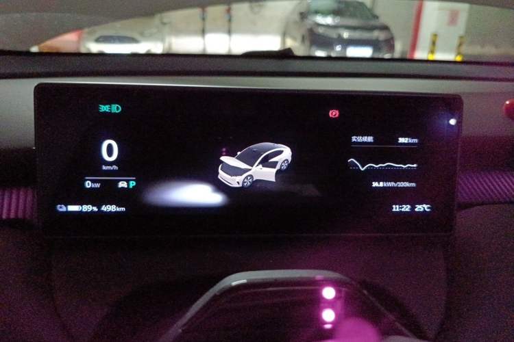 Used Nio ET5 2022 75 kWh Instrument Cluster