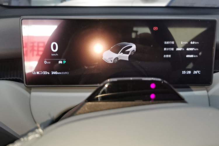 Used Nio ET5 2022 75 kWh Instrument Cluster