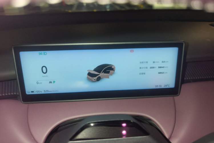 Used Nio ET5 2022 75 kWh Instrument Cluster