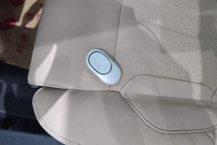 Used Nio ET5 2022 75 kWh Interior 1