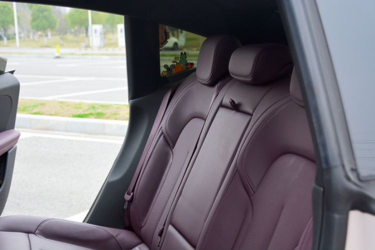Used Nio ET5 2022 75 kWh Interior 7