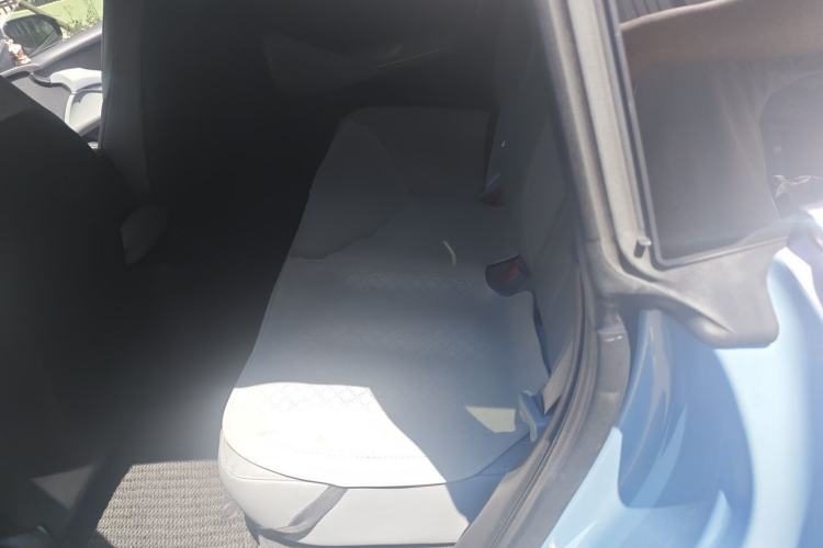 Used Nio ET5 2022 75 kWh Left Rear Seat
