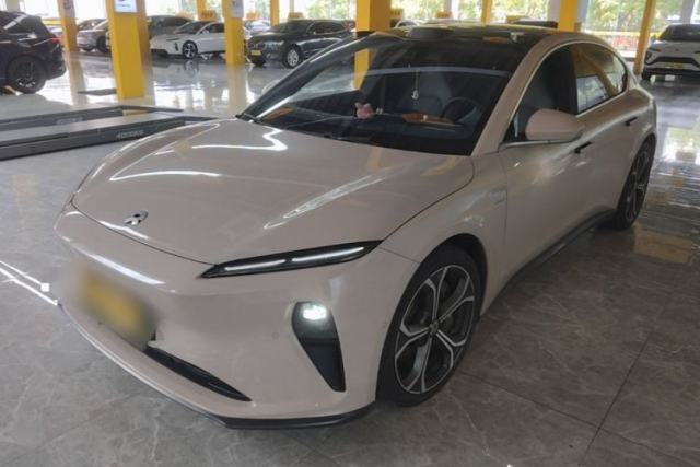 Used Nio ET5 2022 75 kWh