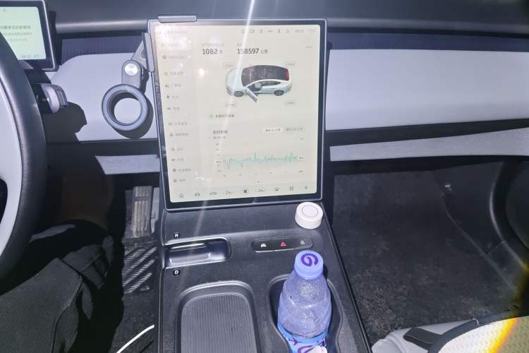 Used Nio ET5 2022 75 kWh Audio And AC Panel