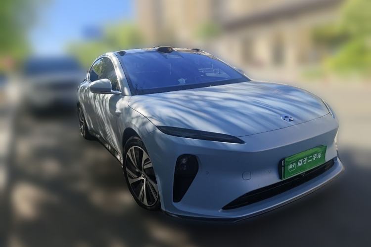 Used Nio ET5 2022 75 kWh Front Right 45 Deg