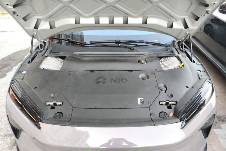 Used Nio ET5 2022 75 kWh Engine Bay