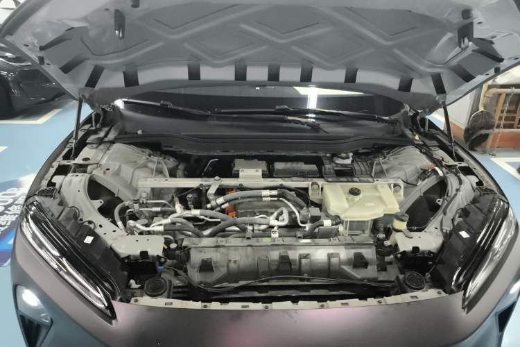 Used Nio ET5 2022 75 kWh Engine Bay