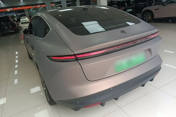 Used Nio ET5 2022 75 kWh Exterior 2