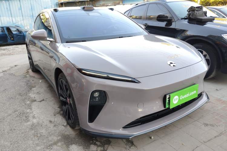 Used Nio ET5 2022 75 kWh Exterior 2