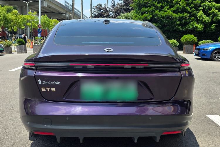 Used Nio ET5 2022 75 kWh Exterior 4