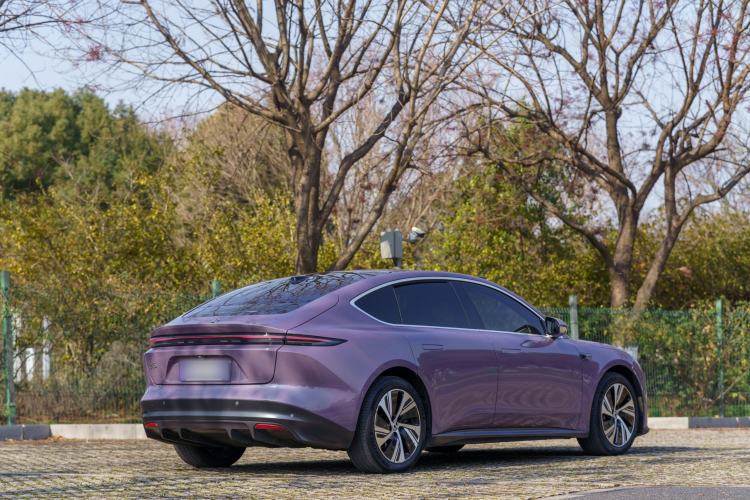 Used Nio ET5 2022 75 kWh Exterior 5