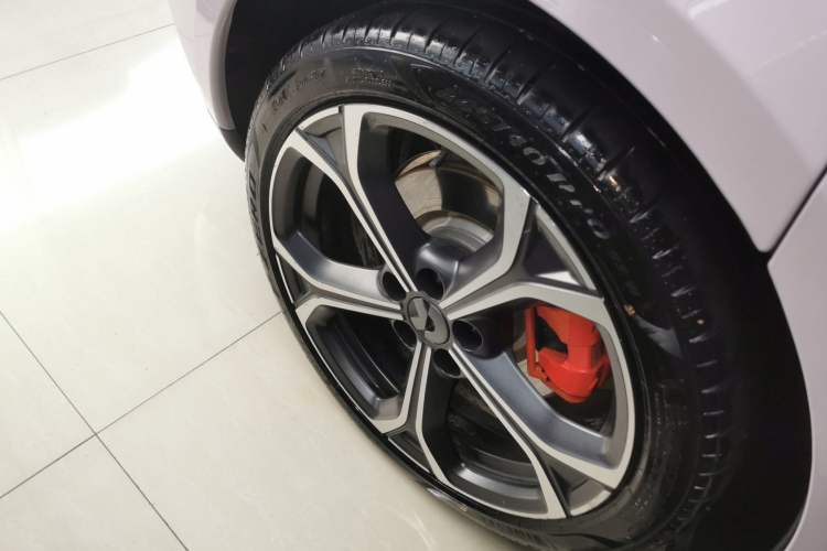 Used Nio ET5 2022 75 kWh Exterior 5