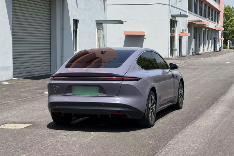Used Nio ET5 2022 75 kWh Exterior 6