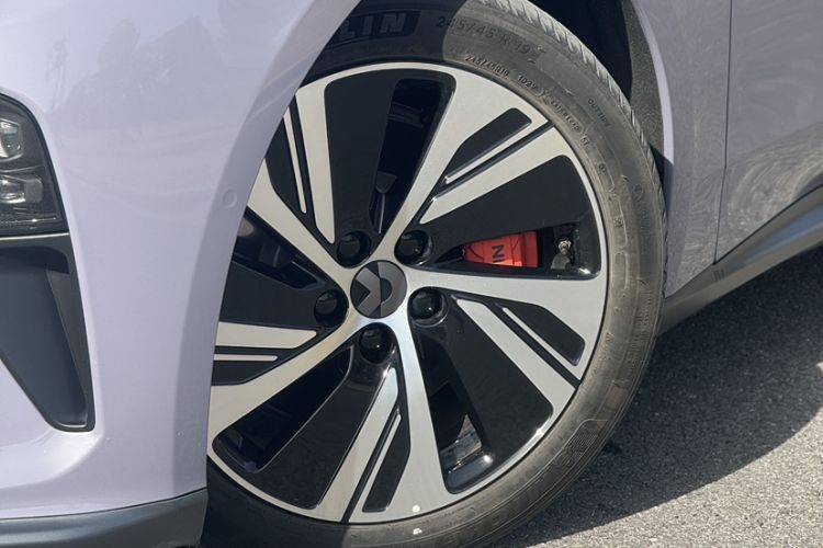 Used Nio ET5 2022 75 kWh Exterior 6