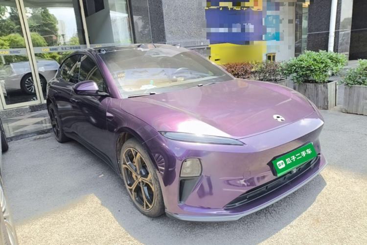 Used Nio ET5 2022 75 kWh Front Right 45 Deg