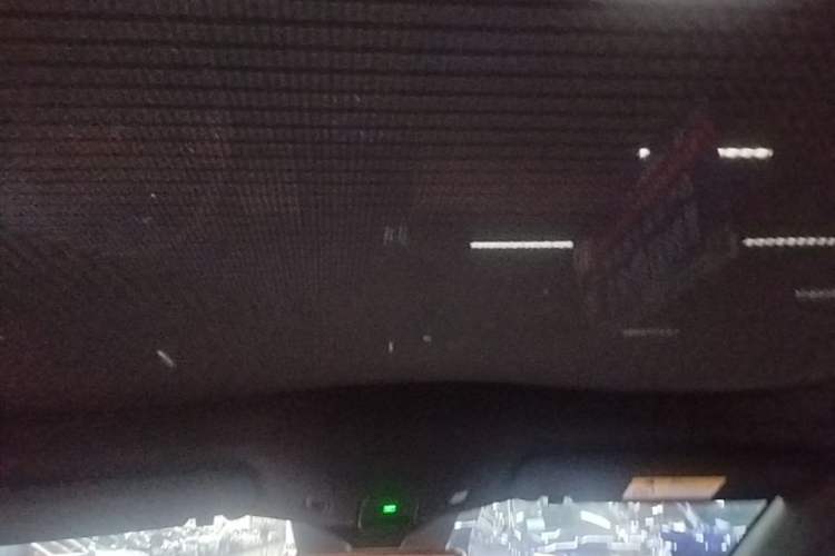 Used Nio ET5 2022 75 kWh Headliner