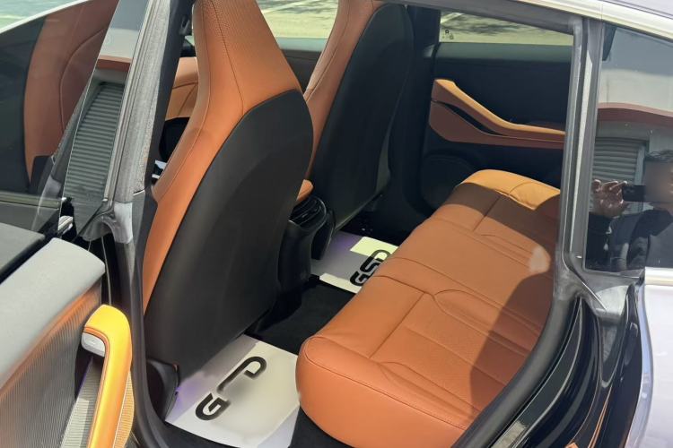 Used Nio ET5 2022 75 kWh Interior 5