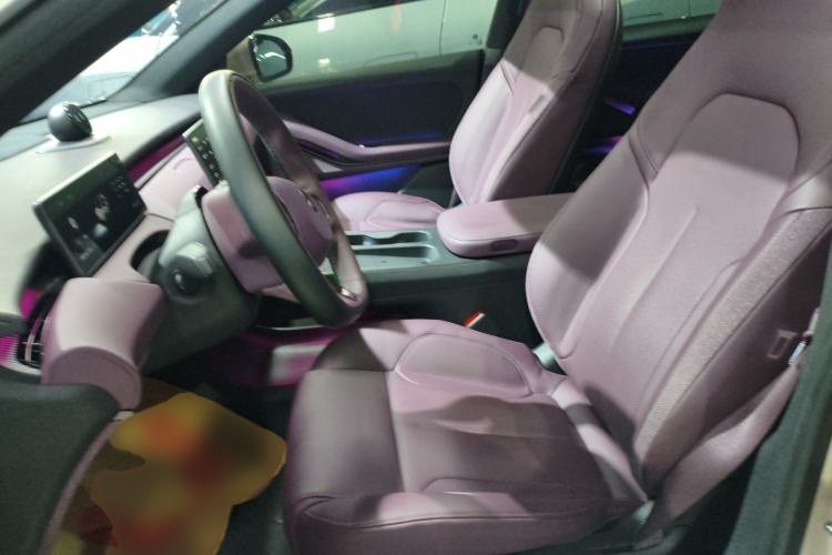 Used Nio ET5 2022 75 kWh Left Front Seat