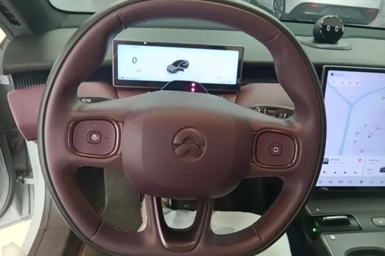 Used Nio ET5 2022 75 kWh Steering Wheel