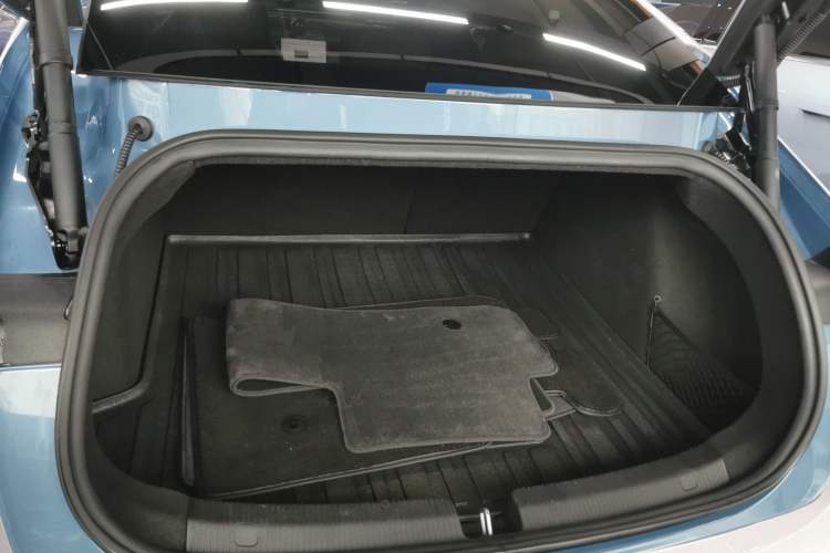 Used Nio ET5 2022 75 kWh Trunk