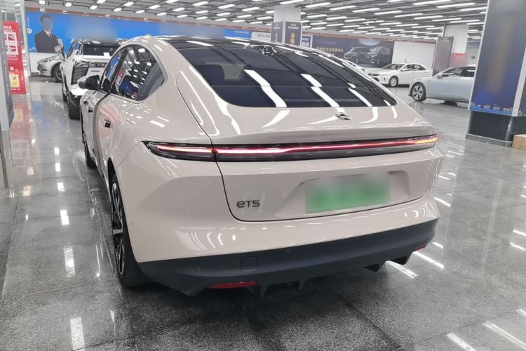 Used Nio ET5 2022 75 kWh Rear Left 45 Deg