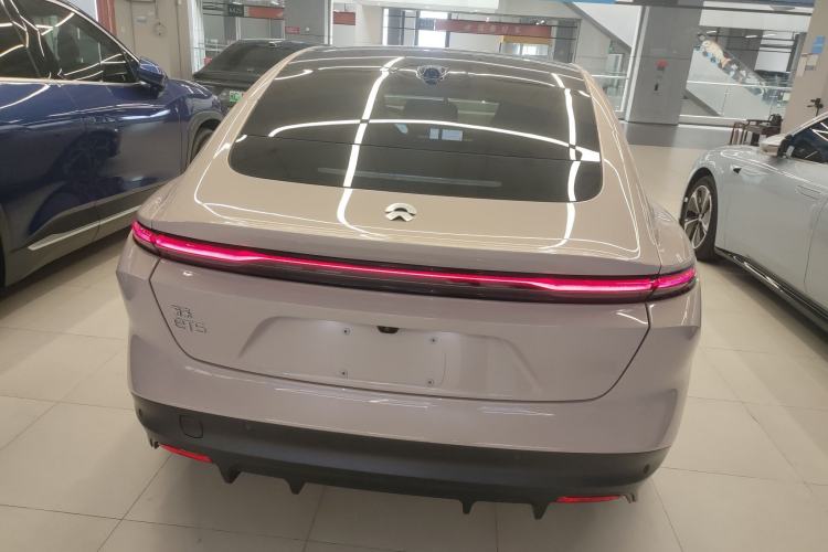 Used Nio ET5 2022 75 kWh Rear