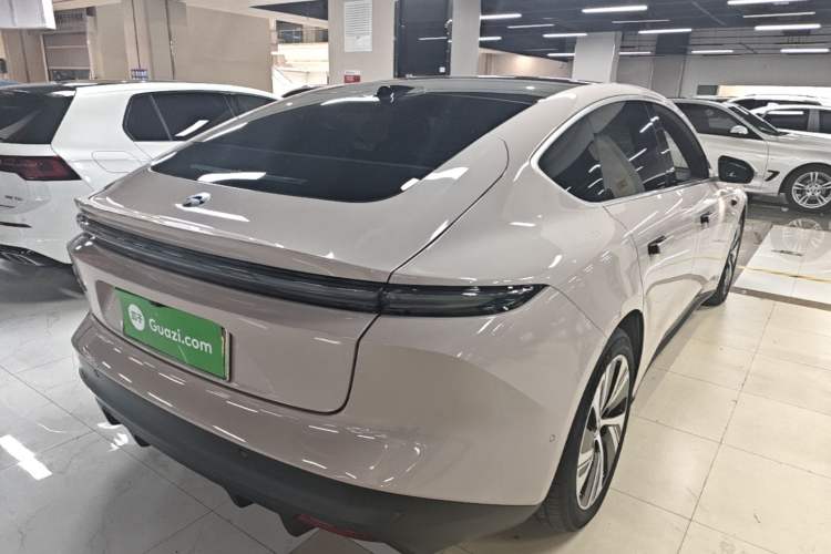 Used Nio ET5 2022 75 kWh Rear Right 45 Deg