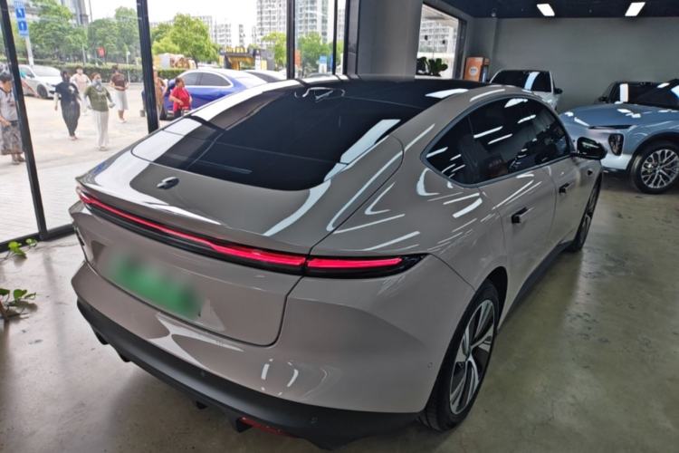 Used Nio ET5 2022 75 kWh Rear Right 45 Deg