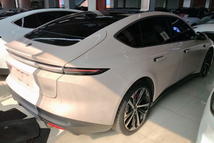 Used Nio ET5 2022 75 kWh Rear Right 45 Deg