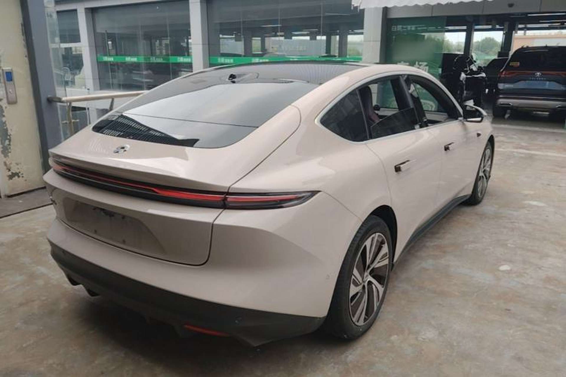Used Nio ET5 2022 75 kWh Rear Right 45 Deg