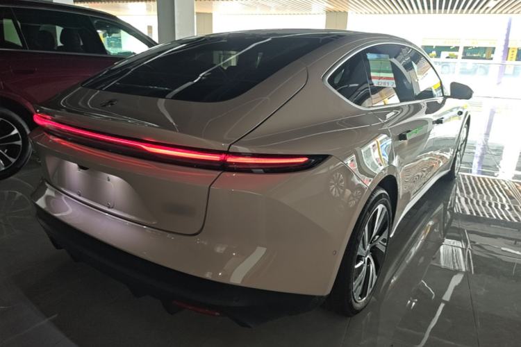 Used Nio ET5 2022 75 kWh Rear Right 45 Deg