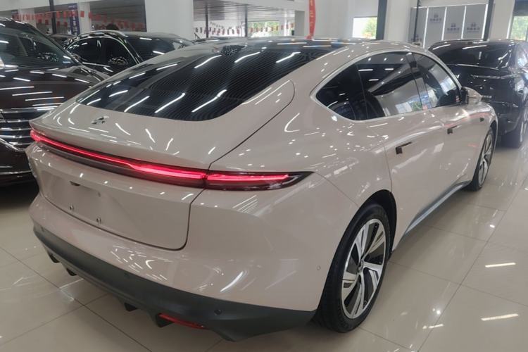 Used Nio ET5 2022 75 kWh Rear Right 45 Deg