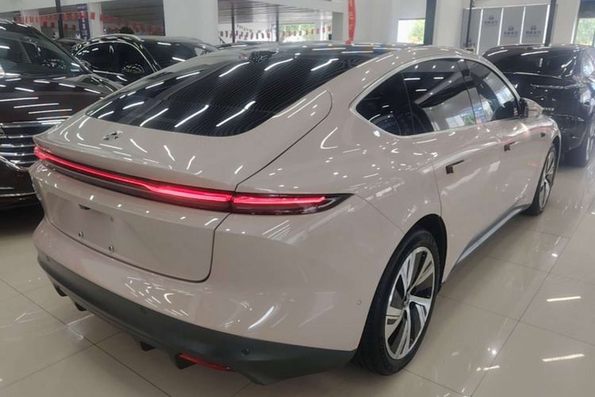 Used Nio ET5 2022 75 kWh Rear Right 45 Deg