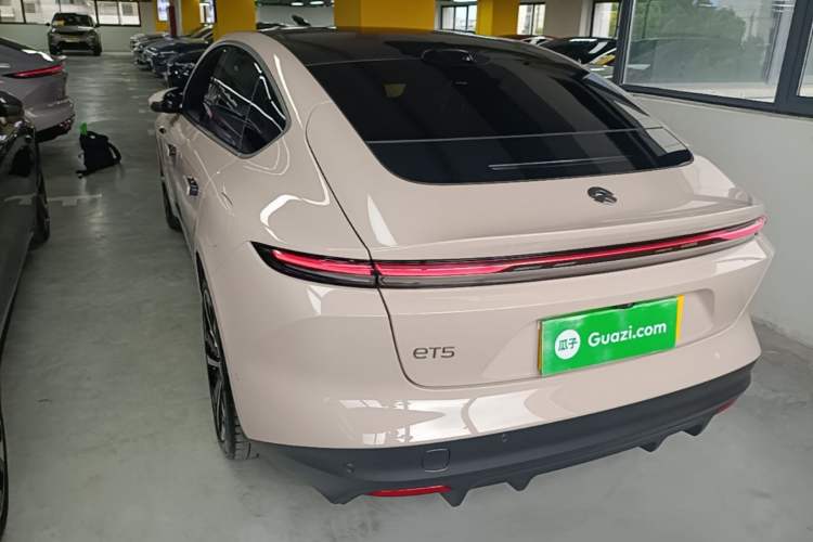 Used Nio ET5 2022 100 kWh Rear
